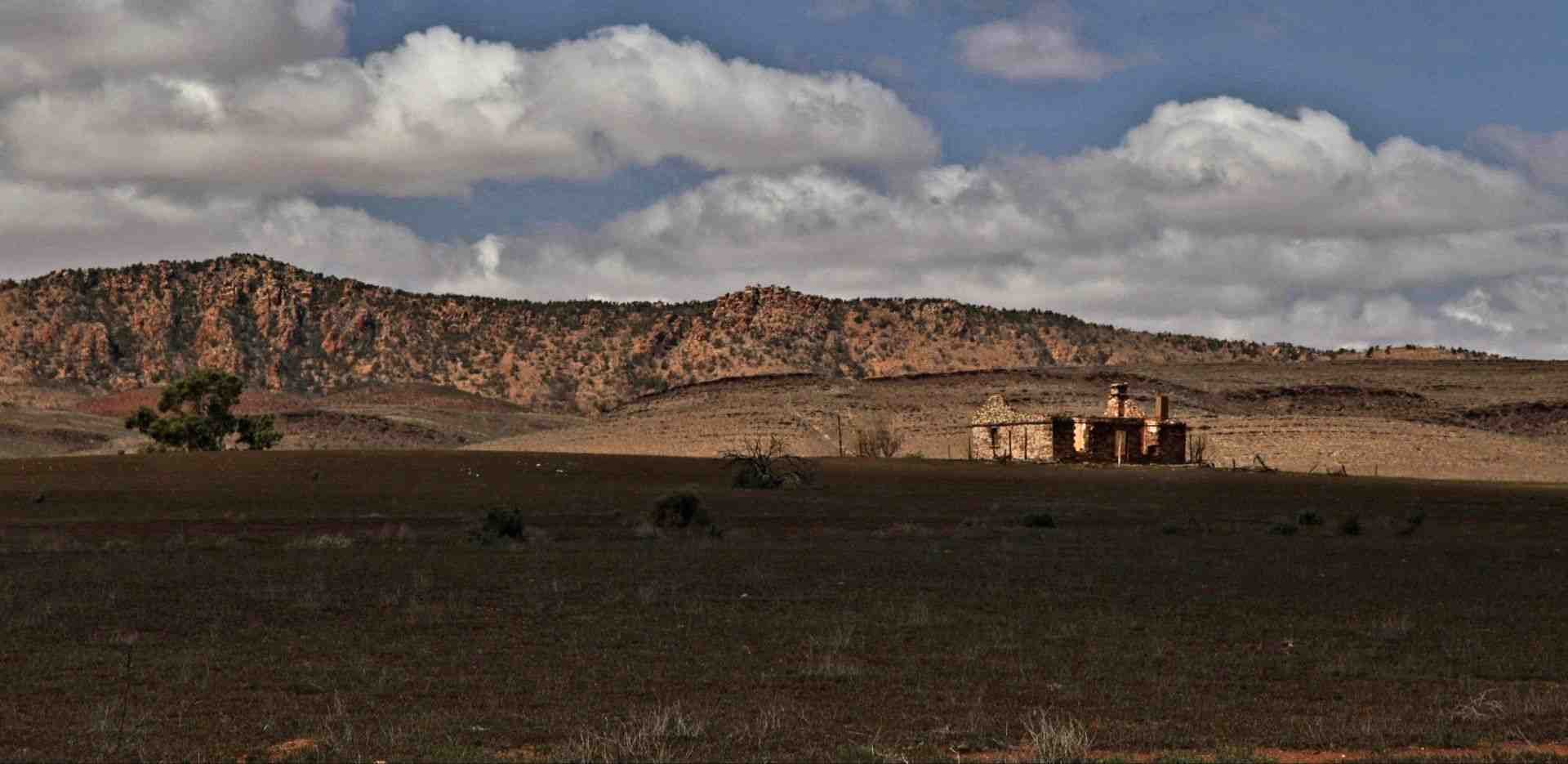 Wilpena Pound - Image by A Year of Beach and Bush