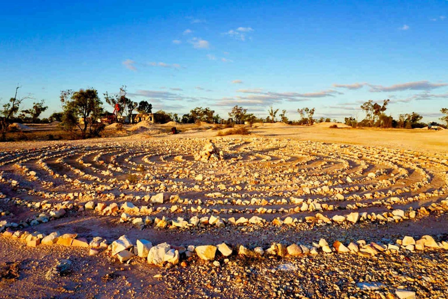 Must See and Do on a Lightning Ridge road trip in New South Wales ...