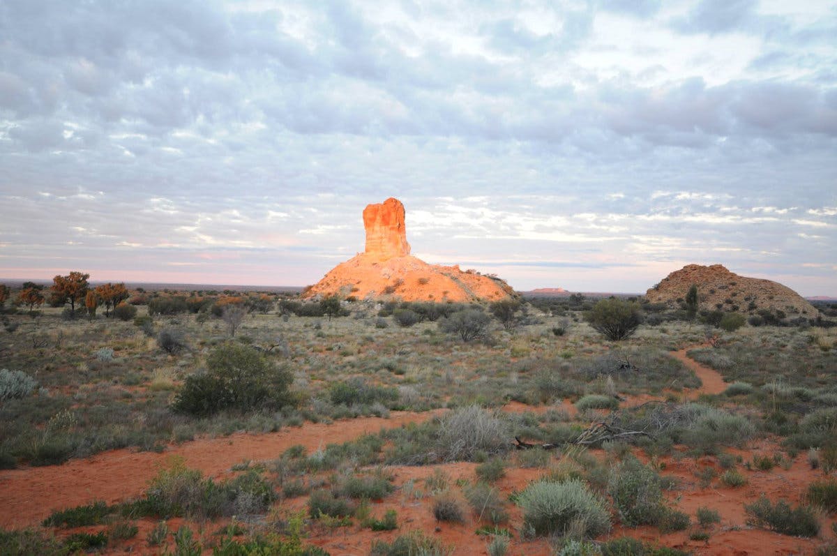 Chambers Pillar, Northern Territory
